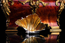 Load image into Gallery viewer, Magnificent Antique Victorian Solid Silver Salt/Butter Dish, Cast Shell Giant Clam Design - Stephen Smith 1876
