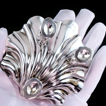 Load image into Gallery viewer, Antique Victorian Sterling Silver Scallop Shell Salts/Butter Dishes Set of 6 - Barnards 1855
