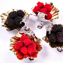Load image into Gallery viewer, Antique Victorian Sterling Silver Scallop Shell Salts/Butter Dishes Set of 6 - Barnards 1855
