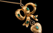 Load image into Gallery viewer, Antique Victorian Emerald 18ct Gold Bow Heart Pendant Necklace - c.1880
