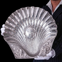 Load image into Gallery viewer, A Spectacular &amp; Huge Antique Victorian Solid Silver Shell Basin Dish / Bowl (40cm+) - Hunt &amp; Roskell, London 1846
