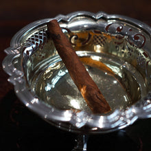 Load image into Gallery viewer, Antique Dutch Solid Silver Bowl Pipe Lighter/Brazier - Amsterdam 18th c.
