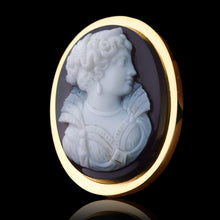 Load image into Gallery viewer, Antique French 18K Gold Cameo Brooch Agate Hardstone Victorian - c.1880 - Artisan Antiques

