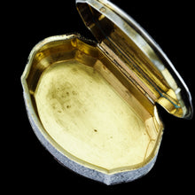 Load image into Gallery viewer, Antique French Solid Silver Niello Table Snuff Box - c.1880
