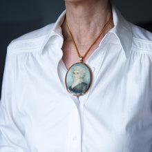 Load image into Gallery viewer, Antique Georgian Portrait Miniature Pendant 14K Gold Frame - c.1800

