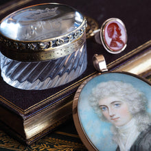 Load image into Gallery viewer, Antique 18K Gold Carnelian Intaglio Ring, Side Profile Gentleman - 19th century.
