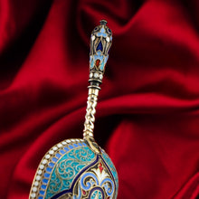 Load image into Gallery viewer, Antique Imperial Russian Solid Silver Caddy Spoon Cloisonne Enamel - Gustav Klingert 1891
