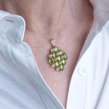 Load image into Gallery viewer, Antique Style Peridot &amp; Pearl Pendant Necklace 9K Gold

