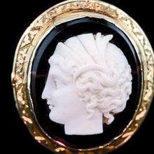 Load image into Gallery viewer, Antique 9ct Gold Purple Glass Figurehead Cameo - c.1910
