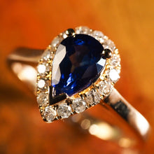 Load image into Gallery viewer, A Stunning 14K Gold Sapphire &amp; Diamond Cluster Ring 1.06 Carat
