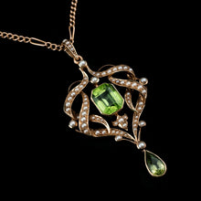 Load image into Gallery viewer, A Beautiful Antique Edwardian 9K Gold Peridot &amp; Seeded Pearl Necklace - c.1900
