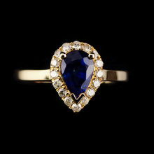 Load image into Gallery viewer, A Stunning 14K Gold Sapphire &amp; Diamond Cluster Ring 1.06 Carat
