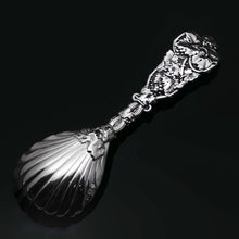 Load image into Gallery viewer, Antique Georgian Solid Silver Tea Caddy Spoon with Cast Vine Handle - 1823 - Artisan Antiques
