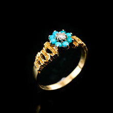 Load image into Gallery viewer, Vintage 18K Gold Turquoise &amp; Diamond Cluster Ring
