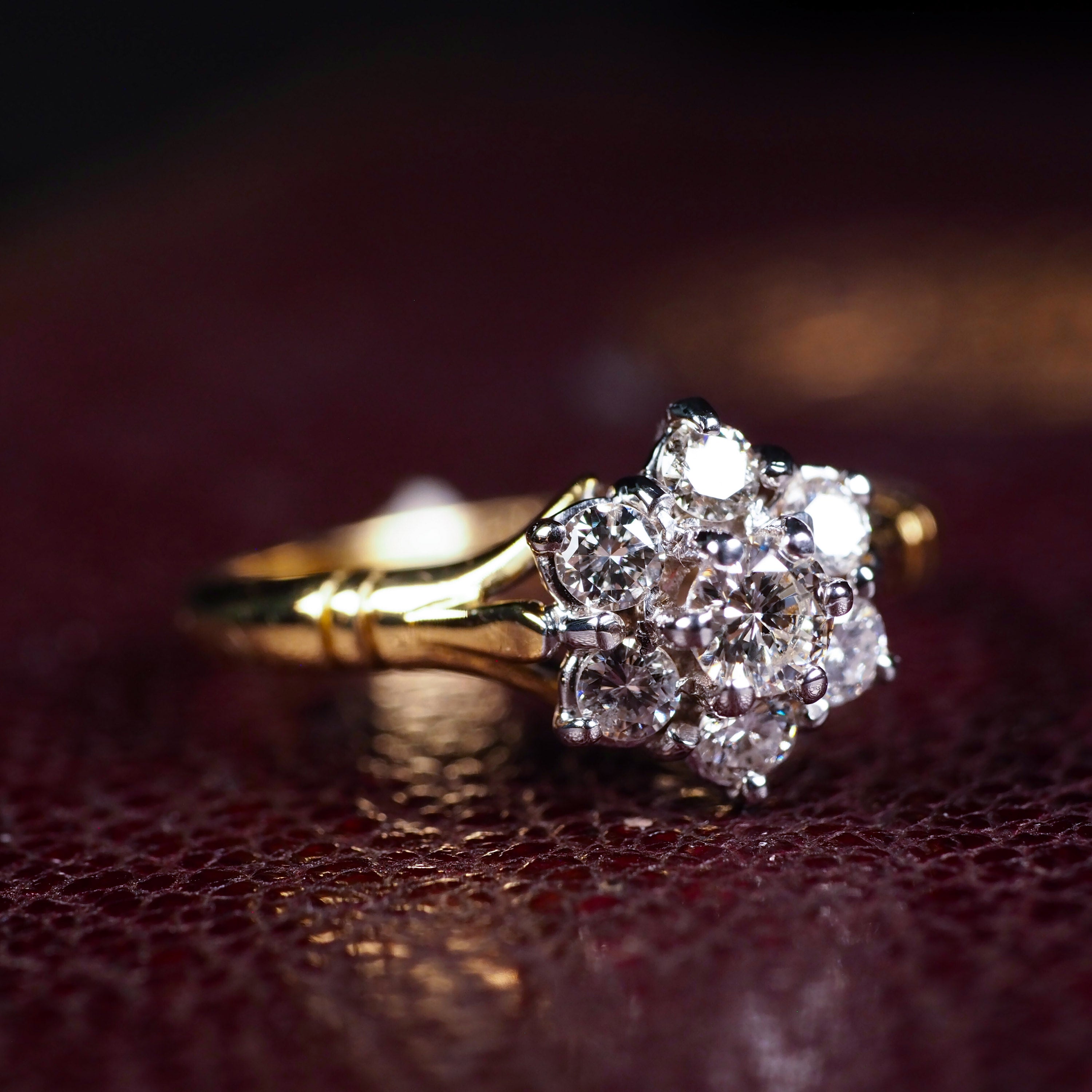 Flower Cluster Ring Vintage Style Beauty Ring 2.20 CT Round - Etsy | Round  cut diamond rings, Vintage diamond, Diamond