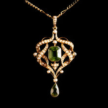 Load image into Gallery viewer, A Beautiful Antique Edwardian 9K Gold Peridot &amp; Seeded Pearl Necklace - c.1900
