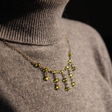 Load image into Gallery viewer, Vintage 9K Gold Peridot Cabochon Cascade Drop Necklace
