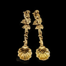 Load image into Gallery viewer, Antique Georgian Solid Silver Gilt Salt/Coffee Spoons with Rococo Decoration - London, 1824/7
