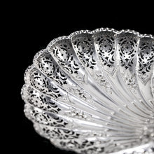 Load image into Gallery viewer, Antique Victorian Large Solid Silver Scallop-Shaped Dish/Bowl - Henry Atkin 1899 - Artisan Antiques
