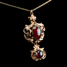 Load image into Gallery viewer, Magnificent Antique Victorian 18ct Gold Garnet Cabochon Necklace - c.1840
