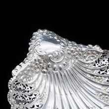 Load image into Gallery viewer, A Large Solid Silver Scallop-Shaped Dish/Bowl - Henry Atkin 1908 - Artisan Antiques
