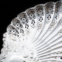 Load image into Gallery viewer, A Large Solid Silver Scallop-Shaped Dish/Bowl - Henry Atkin 1908 - Artisan Antiques
