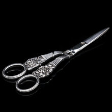 Load image into Gallery viewer, Georgian Solid Silver Grape Scissors - William Eley &amp; William Fearn 1816 - Artisan Antiques
