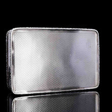 Load image into Gallery viewer, A Huge Solid Silver Table Snuff Box - Daniel &amp; John Wellby 1912 - Artisan Antiques
