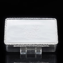 Load image into Gallery viewer, A Thick Solid Silver Table Snuff Box Georgian - Edward Edwards 1833 - Artisan Antiques

