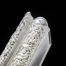 Load image into Gallery viewer, A Solid Silver Table Snuff Box Georgian - Nathaniel Mills 1836 - Artisan Antiques
