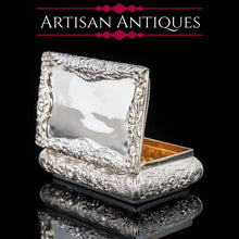 Load image into Gallery viewer, A Solid Silver Table Snuff Box Georgian - Nathaniel Mills 1836 - Artisan Antiques
