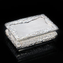 Load image into Gallery viewer, A Solid Silver Table Snuff Box Georgian - Nathaniel Mills 1836 - Artisan Antiques
