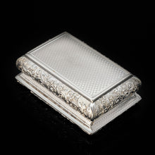 Load image into Gallery viewer, A Solid Silver Table Snuff Box Georgian - Nathaniel Mills 1836 - Artisan Antiques
