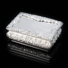 Load image into Gallery viewer, A Solid Silver Table Snuff Box Georgian - Nathaniel Mills 1836 - Artisan Antiques
