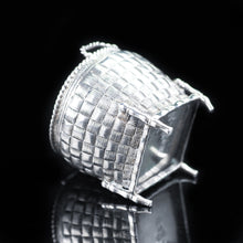 Load image into Gallery viewer, Antique Chinese Solid Silver Trompe L&#39;oeil Salt/Mustard Pot - 19th Century - Artisan Antiques
