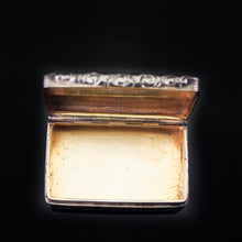 Load image into Gallery viewer, Antique Georgian Silver Snuff Box with Gilt Interior - 1824 - Artisan Antiques
