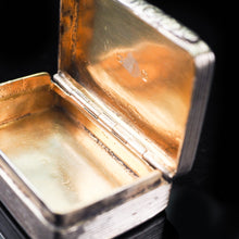 Load image into Gallery viewer, Antique Georgian Silver Snuff Box with Gilt Interior - 1824 - Artisan Antiques
