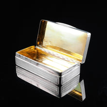 Load image into Gallery viewer, Antique Georgian Silver and Gold Snuff Box - 1825 John Bettridge - Artisan Antiques
