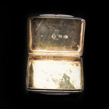 Load image into Gallery viewer, Antique Silver Vinaigrette with gilt interior by Thomas Shaw - 1833 - Artisan Antiques
