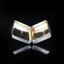 Load image into Gallery viewer, Antique Silver Vinaigrette with gilt interior by Thomas Shaw - 1833 - Artisan Antiques
