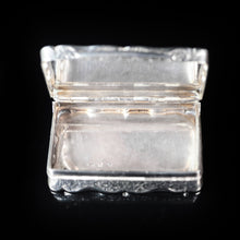 Load image into Gallery viewer, Antique Victorian Table Silver Snuff Box by Frederick Marson - 1896 - Artisan Antiques
