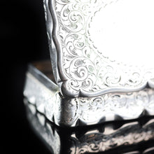 Load image into Gallery viewer, Antique Victorian Table Silver Snuff Box by Frederick Marson - 1896 - Artisan Antiques
