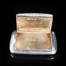 Load image into Gallery viewer, Antique Silver Thin Snuff Box with Gilt Interior by Robert Thornton - 1867 - Artisan Antiques
