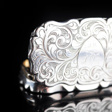 Load image into Gallery viewer, Antique Victorian Silver Hand Engraved Snuff / Vinaigrette Box by Hilliard &amp; Thomason - 1850 - Artisan Antiques
