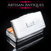 Load image into Gallery viewer, Victorian Solid Silver and Gilt Interior Rectangular Snuff Box by Taylor &amp; Perry - 1841 - Artisan Antiques
