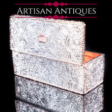 Load image into Gallery viewer, Magnificent Georgian Rose Gold &amp; Silver Table Snuff Box - William Parker 1824 - Artisan Antiques
