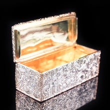 Load image into Gallery viewer, Magnificent Georgian Rose Gold &amp; Silver Table Snuff Box - William Parker 1824 - Artisan Antiques

