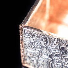 Load image into Gallery viewer, Magnificent Georgian Rose Gold &amp; Silver Table Snuff Box - William Parker 1824 - Artisan Antiques
