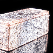 Load image into Gallery viewer, Magnificent Georgian Rose Gold &amp; Silver Table Snuff Box - William Parker 1824 - Artisan Antiques
