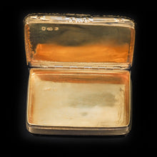 Load image into Gallery viewer, Silver Gilt Snuff Box with High Relief Horse Riding Design - Joseph Willmore 1836 - Artisan Antiques
